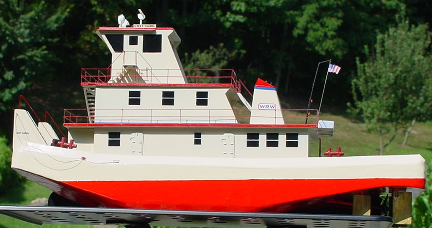 joeyport.jpg (100536 bytes)