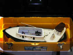 BoatBox03.jpg (35596 bytes)