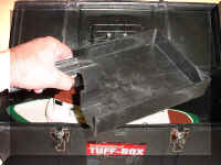 Box08.jpg (48713 bytes)
