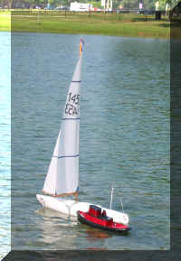 Soling1M1.jpg (101754 bytes)