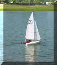 Soling1M4.jpg (97126 bytes)