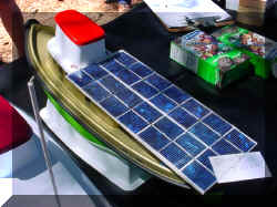 SolarTug13.jpg (56811 bytes)